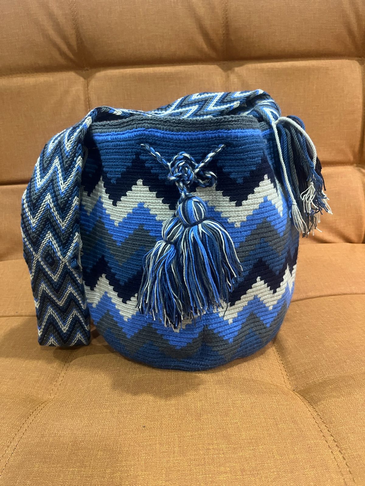 Mochila Wayuu - Silencio del Desierto